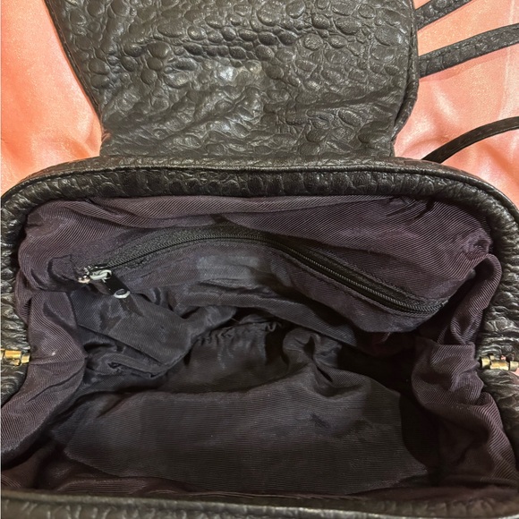 Leather Elegant Black&Brown Women's crossbody Magnetic Closure,1 Zipper inside - Picture 3 of 4